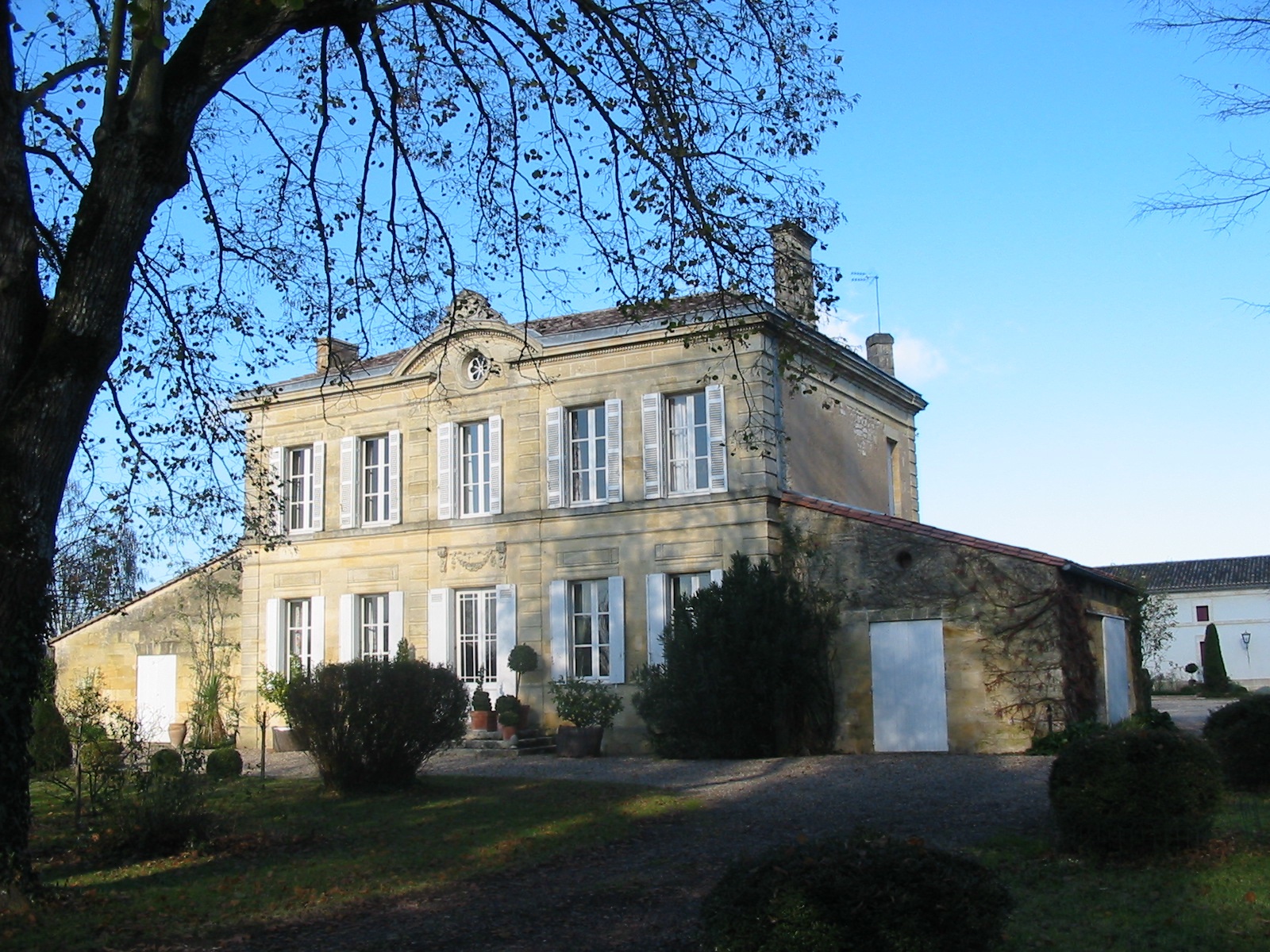 Château La Bonnelle, Saint-Pey-d'Armens — Bild 1