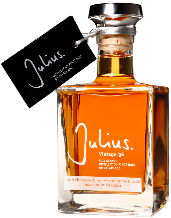 L'esprit de Julius Vintage 1996 Distillat du Pinot Noir du Valais